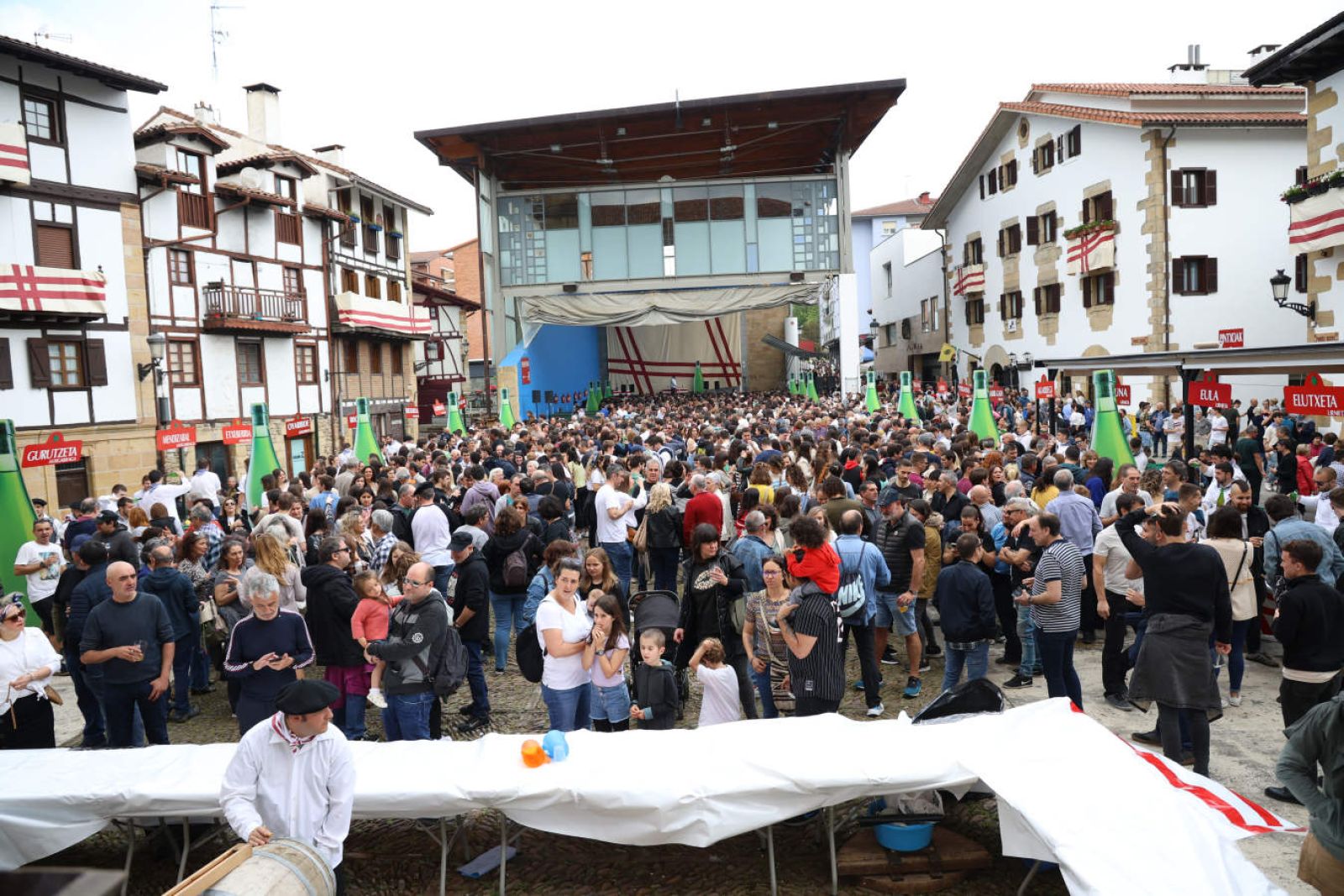 Busca Sidrerías en el País Vasco. Sidrerias.ws